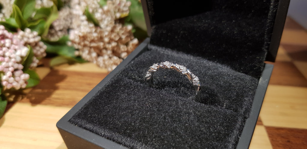 Coral Twist Diamond